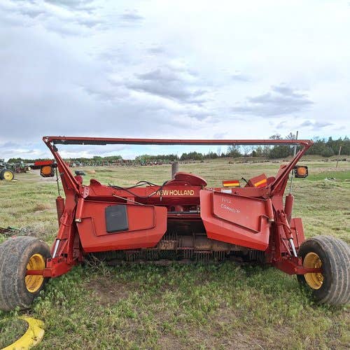 Used New Holland 1432 Hay Cutting parts.