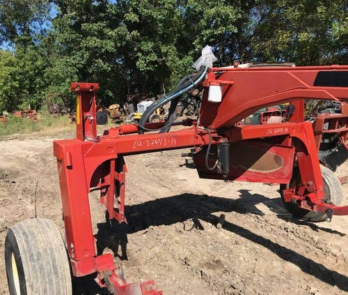 Used New Holland 1475 Hay Cutting parts.