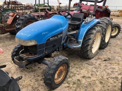 Used New Holland 1520 Tractor parts.