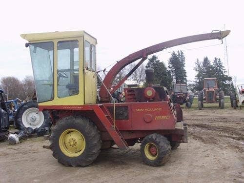 Used New Holland 1890 Harvester parts.