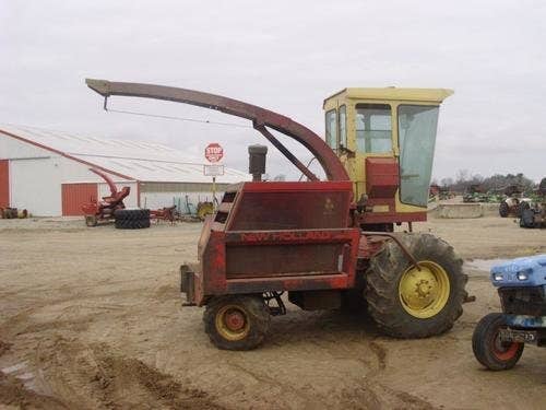 Used New Holland 1890 Harvester parts.