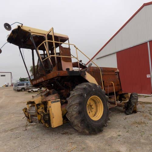 Used New Holland 1900 Harvester parts.