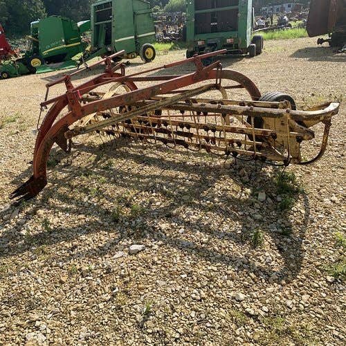 Used New Holland 256 Rake / Tedder Parts Used New Holland 256 Rake / Tedder Parts