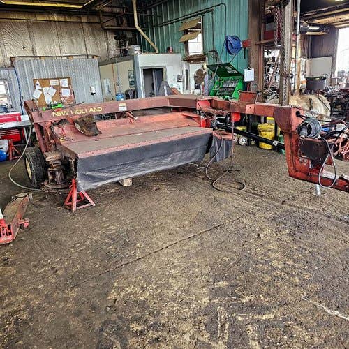 Used New Holland 415 Hay Cutting parts.
