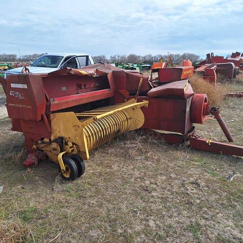 Used New Holland 426 Baler parts.