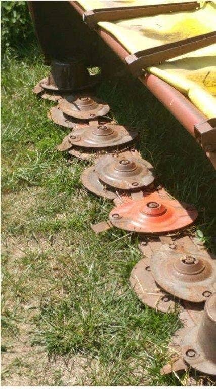 Used New Holland 465 Hay Cutting parts.