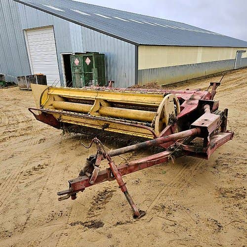 Used New Holland 479 Hay Cutting parts.