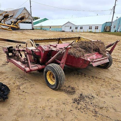Used New Holland 479 Hay Cutting parts.