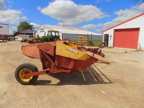 Used New Holland 492 Hay Cutting parts.