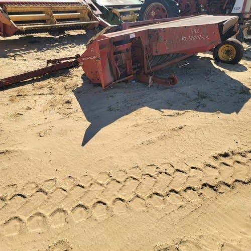 Used New Holland 492 Hay Cutting parts.