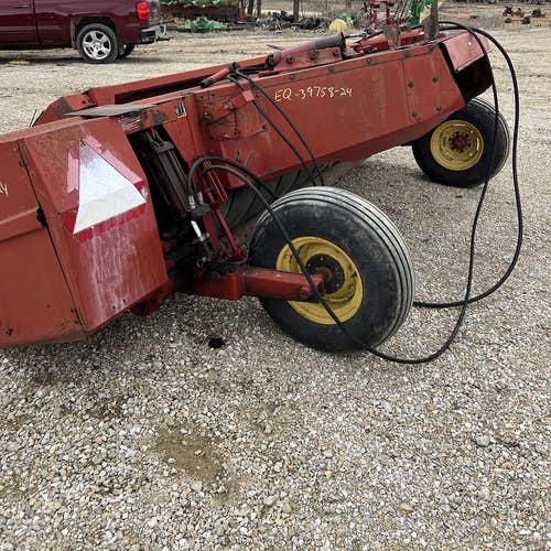 Used New Holland 492 Hay Cutting parts.