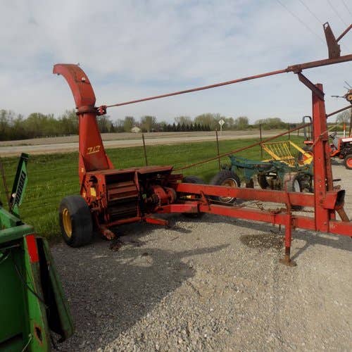 Used New Holland 717 Harvester Parts Used New Holland 717 Harvester Parts
