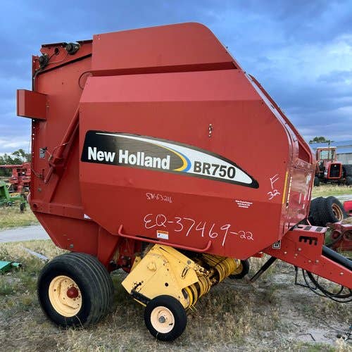 Used New Holland 750 Baler parts.