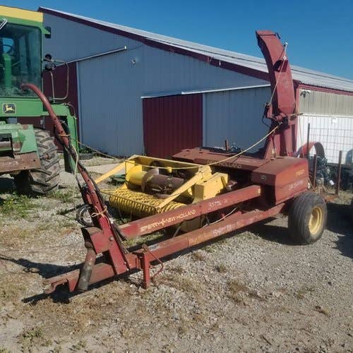 Used New Holland 782 Harvester parts.