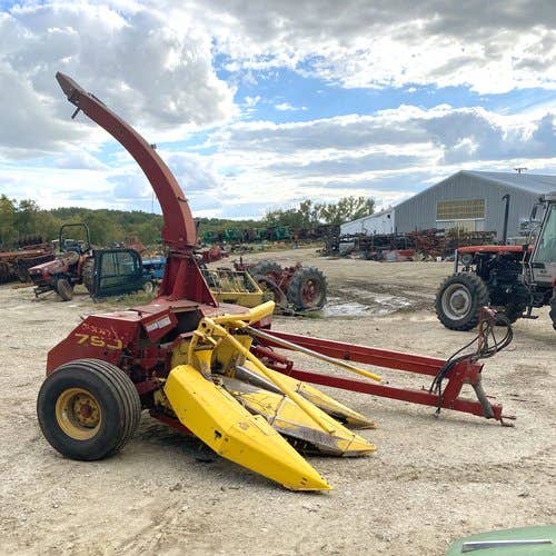 Used New Holland 790 Harvester Parts Used New Holland 790 Harvester Parts
