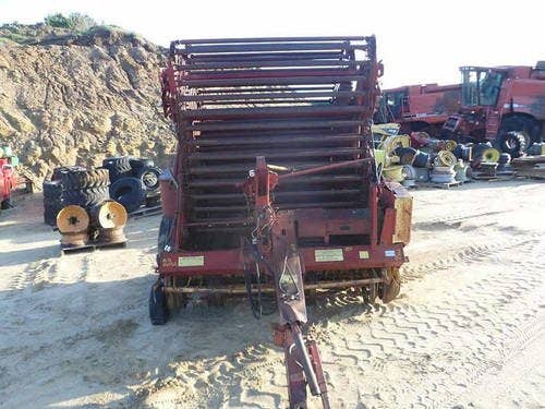 Used New Holland 850 Baler parts.