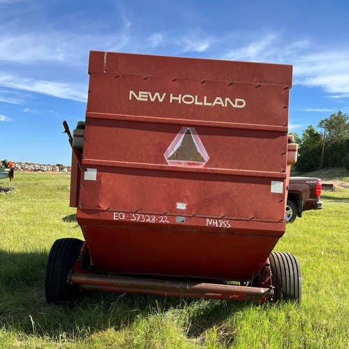 Used New Holland 855 Baler parts.