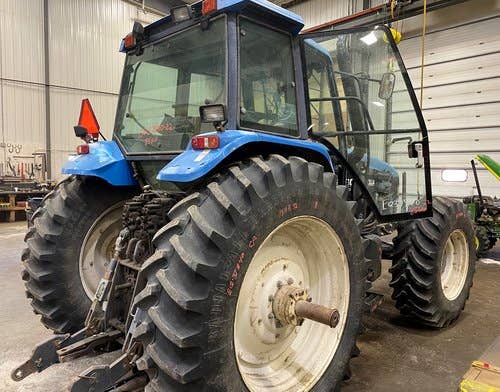 Used New Holland 8560 Tractor parts.