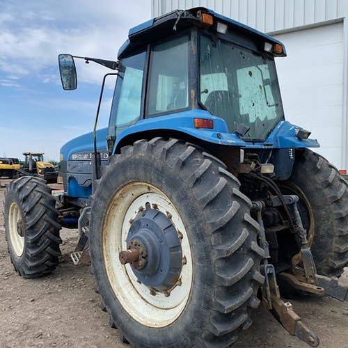 Used New Holland 8870 Tractor parts.