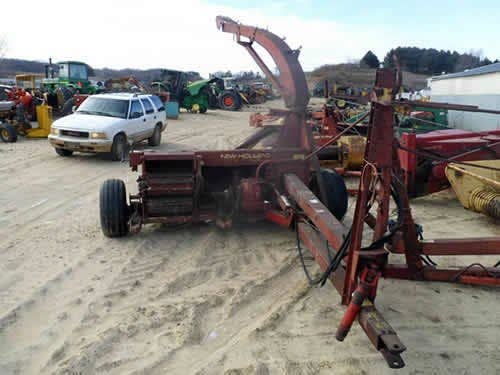 Used New Holland 890 Harvester parts.