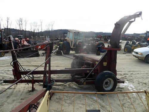 Used New Holland 890 Harvester parts.