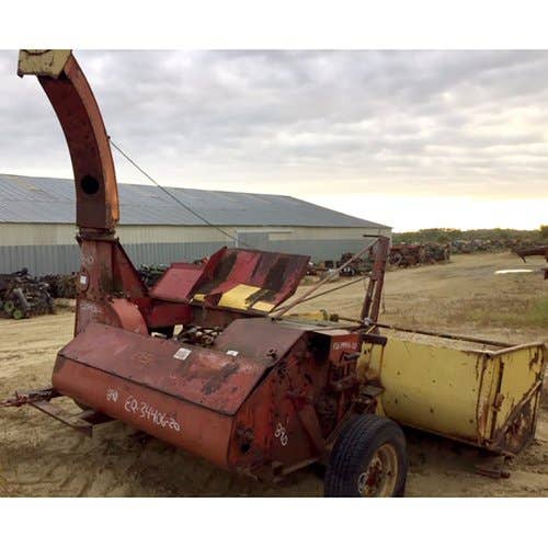 Used New Holland 890 Harvester parts.