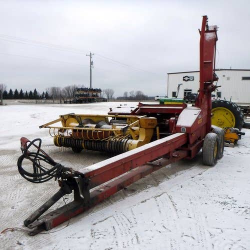 Used New Holland 900 Harvester parts.