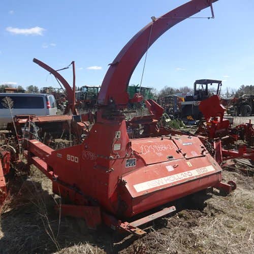 Used New Holland 900 Harvester parts.