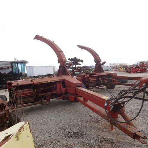 Used New Holland 900 Harvester parts.