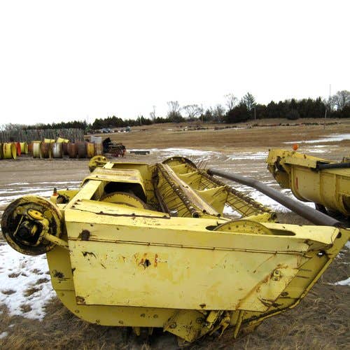 Used New Holland 910 Hay Cutting parts.