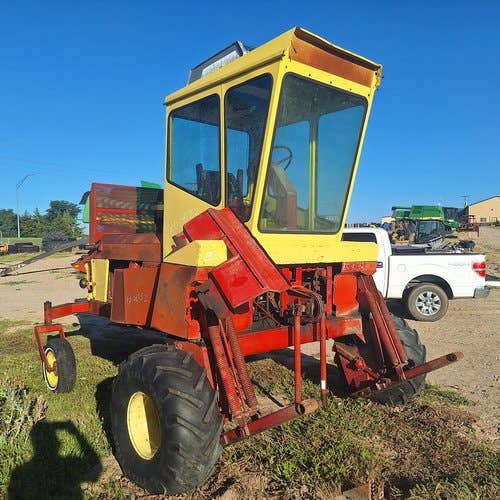 Used New Holland 912 Hay Cutting parts.