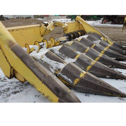 Used New Holland 962 Header parts.