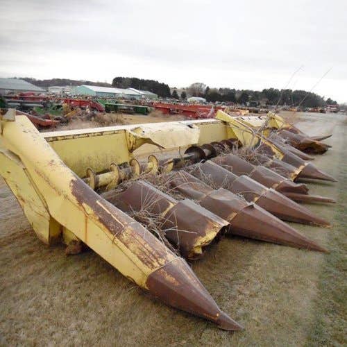 Used New Holland 962 Header Parts Used New Holland 962 Header Parts