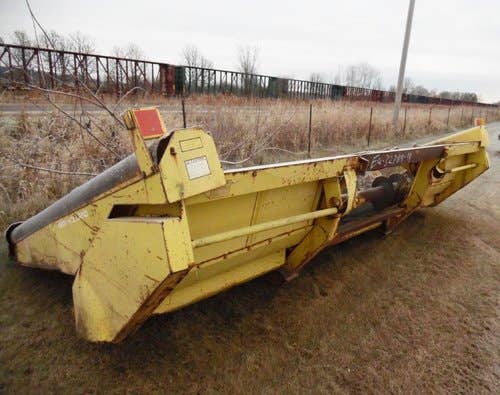 Used New Holland 962 Header parts.