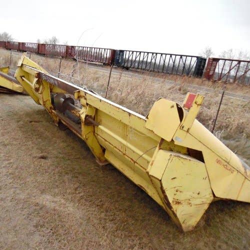 Used New Holland 962 Header parts.