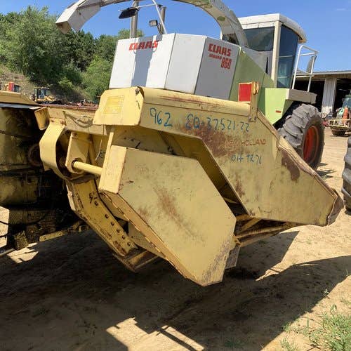 Used New Holland 962 Header parts.