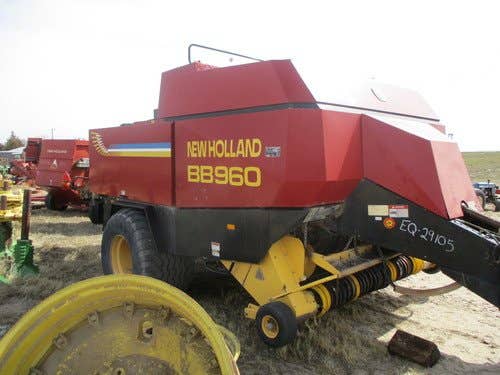 Used 2002 New Holland BB960R Baler Parts Used 2002 New Holland BB960R Baler Parts