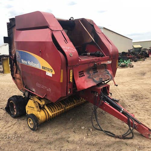 Used New Holland BR7070 Baler parts.