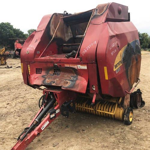 Used New Holland BR7070 Baler parts.