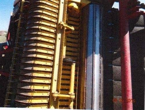 2009 Used New Holland BR7090 Baler parts.