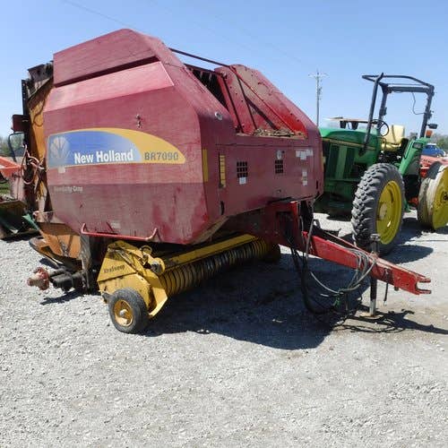 Used New Holland br7090 Baler parts.