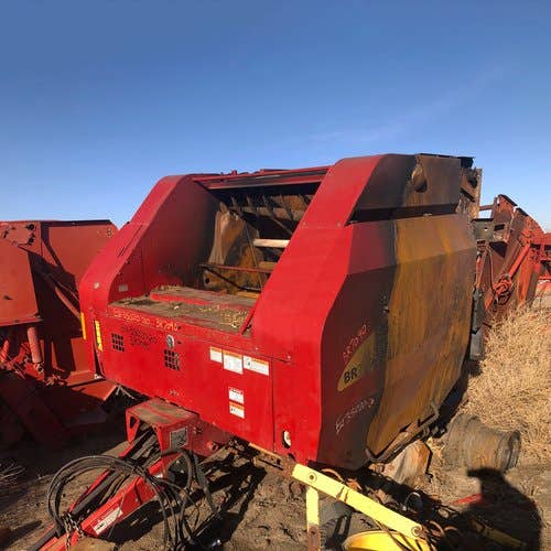Used New Holland BR7090 Baler parts.