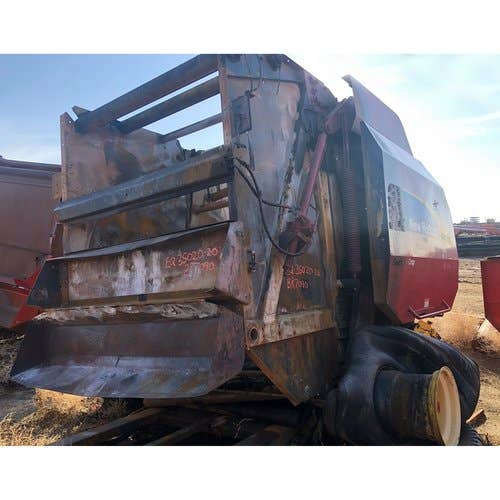 Used New Holland BR7090 Baler parts.