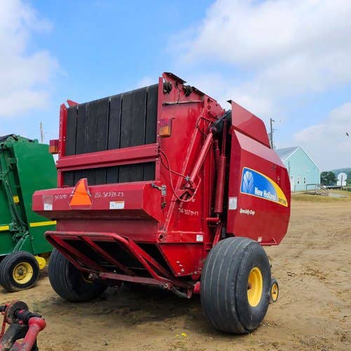 2011 Used New Holland BR7090 Baler parts.