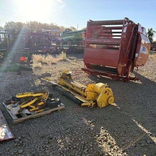 Used New Holland BR7090 Baler parts.
