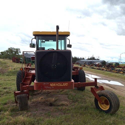 Used New Holland HW320 Hay Cutting parts.