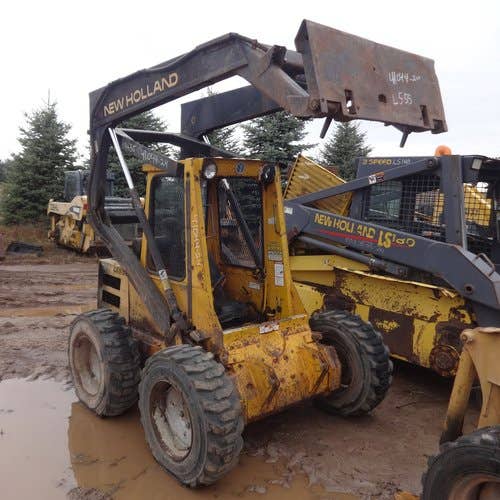 Used New Holland l555 Skid Steer Loader Parts Used New Holland l555 Skid Steer Loader Parts