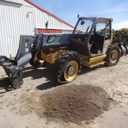 Used New Holland LM840 Telehandler parts.