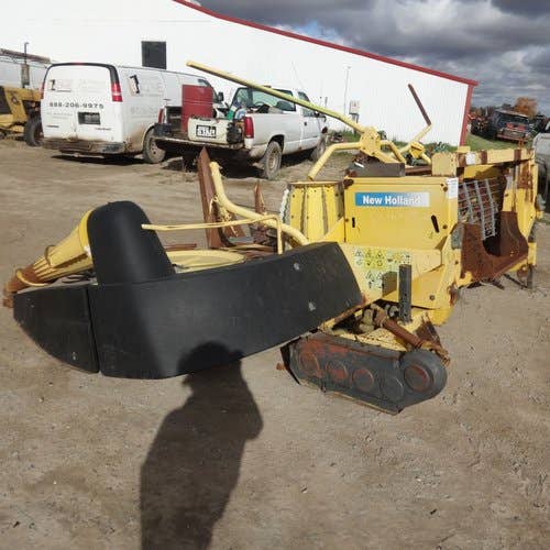 Used New Holland RI450 Header parts.