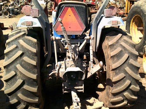 Used New Holland T1530 Tractor parts.
